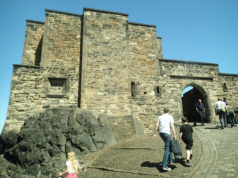 2014 Edinburgh 2014-07-09 123.JPG - 2014 Edinburgh Scotland and Newcastle England walks about towns.